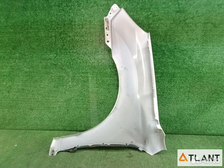 Крыло переднее правое subaru legacy