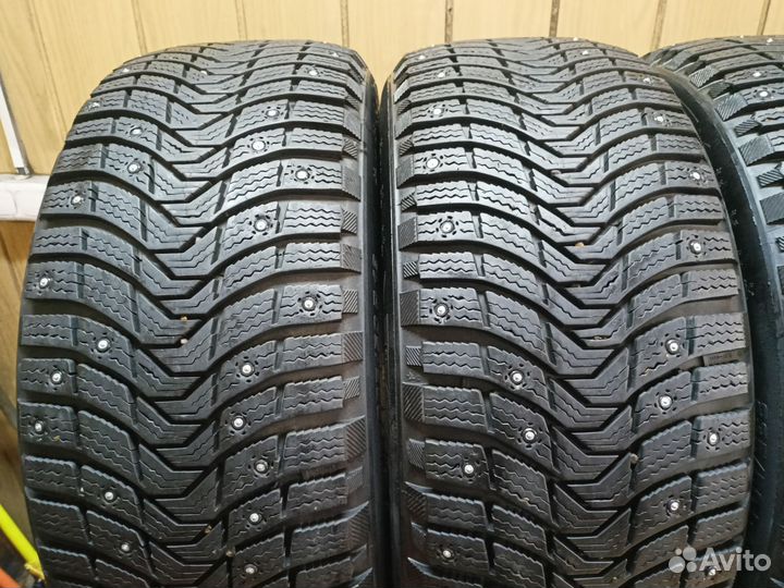 Michelin Latitude X-Ice North 3 235/50 R18