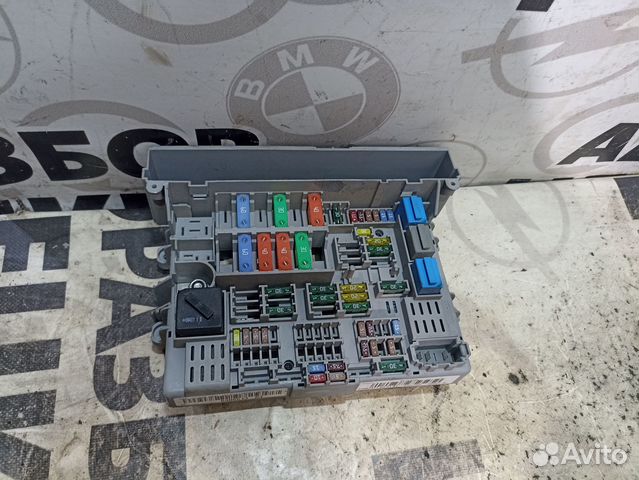 Блок предохранителей BMW E87