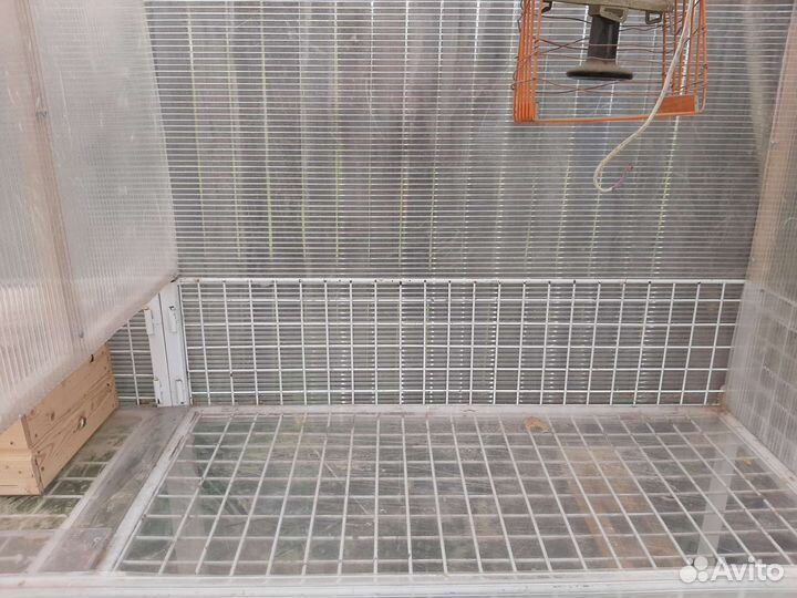 Брудер-курятник с выгулом