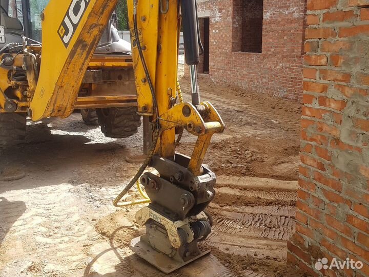 Трамбовка (шлеп нога) на обратную засыпку с уплотн