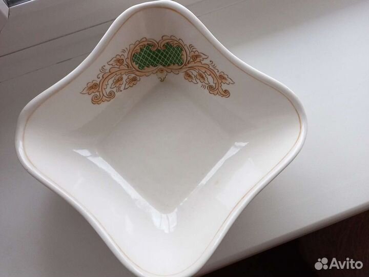 Фарфоровые салатники