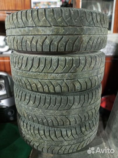 Bridgestone Ice Cruiser 7000 195/65 R15