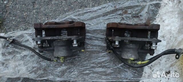 Супорта в сборе на Тайоту Авенсис Т250 2004-2008 г