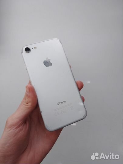 iPhone 7, 32 ГБ