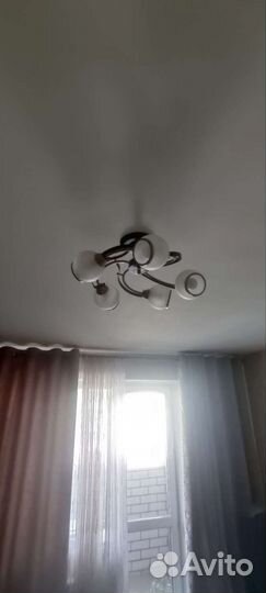 Светильник потолочный