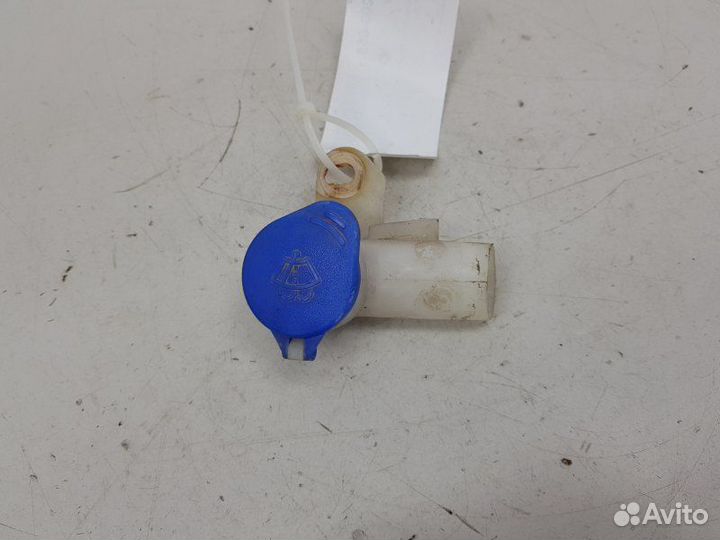 Горловина бачка омывателя Ford Focus