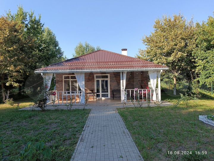 Дом 90 м² на участке 8 сот.