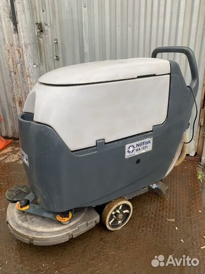 Nilfisk BA 531 - Аккумуляторная поломоечная машина