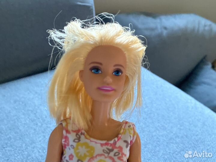 Кукла барби