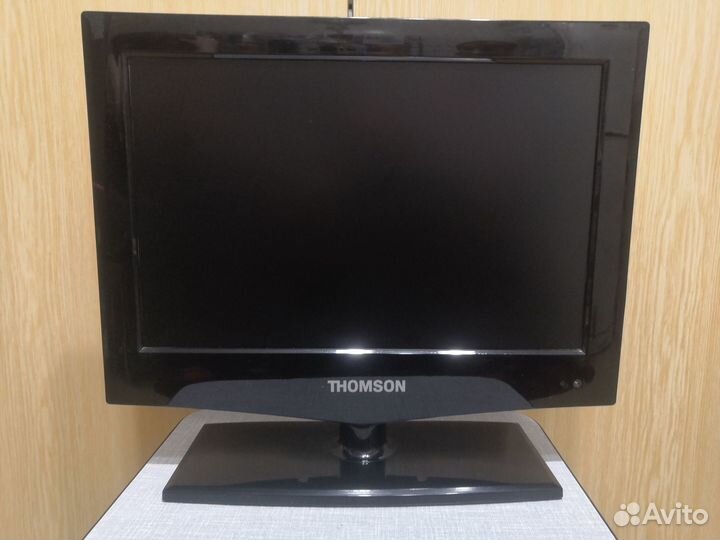 Телевизор Thomson T15E01MT на запчасти