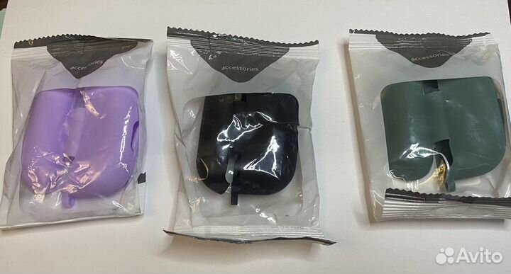 Защитные чехлы на Air Pods