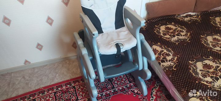 Детский стол и стул