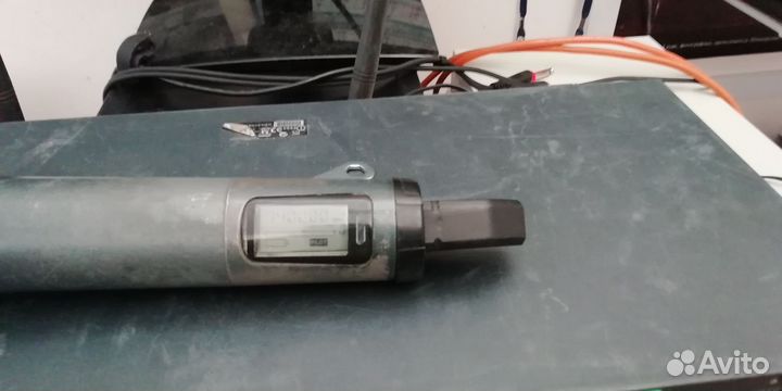 Радиомикрофон sennheiser