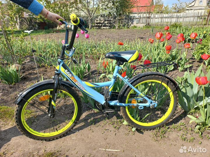 Детский двуколёсный велосипед Бу для мальчика