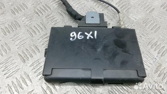 Блок управления антенной audi A4 B5 (96X01XA01)