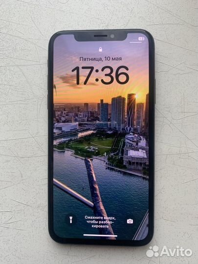 iPhone X, 64 ГБ