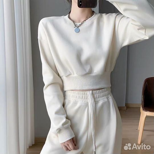 Спортивный костюм женский