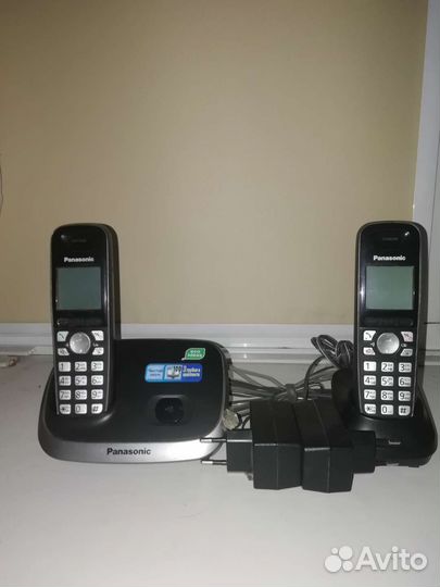 Телефоны Panasonic KX-tg6512ru