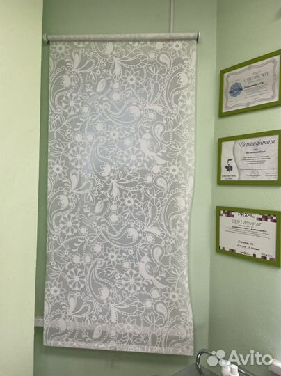 Рулонные шторы бу