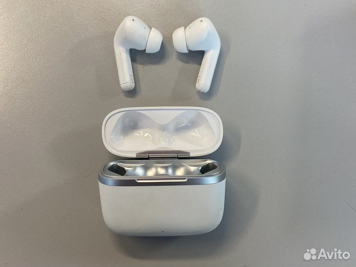 Беспроводная стерео гарнитура Deppa Air Icon