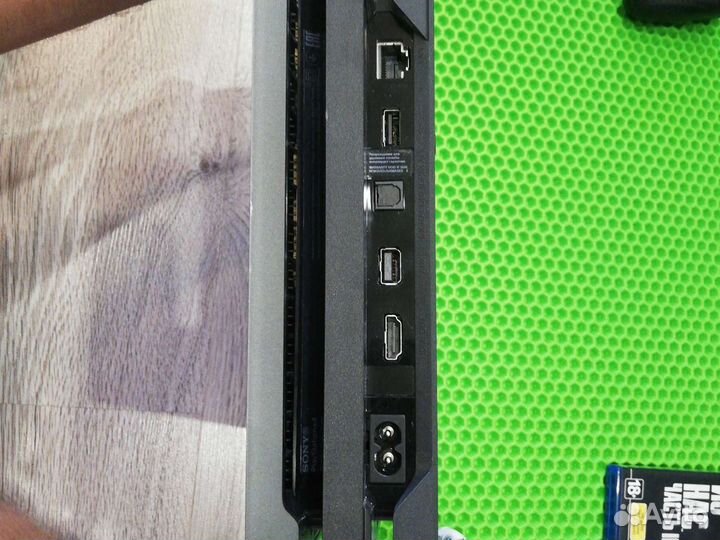 Sony PS4 PRO (1TB) Лимитка The Last Of Us 2