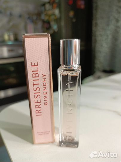Givenchy irresistible rose velvet 12,5 мл