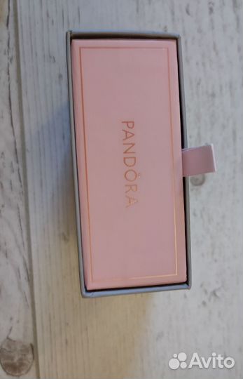 Коробка подарочная Pandora,от крема Lierac