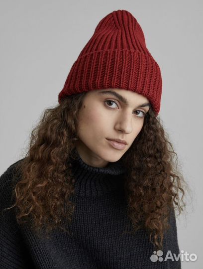 Шапка-бини крупной вязки aim clo