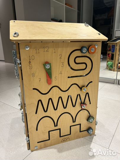 Бизиборд Занятный дом