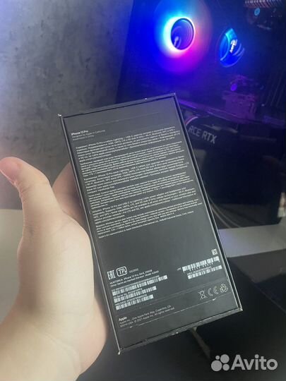 Коробка iPhone 13 Pro 256GB Gold