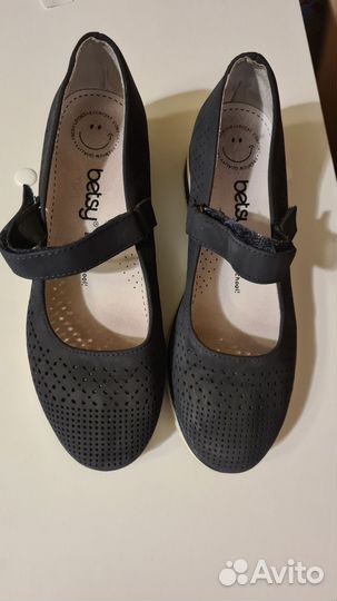 Туфли для девочки 36р