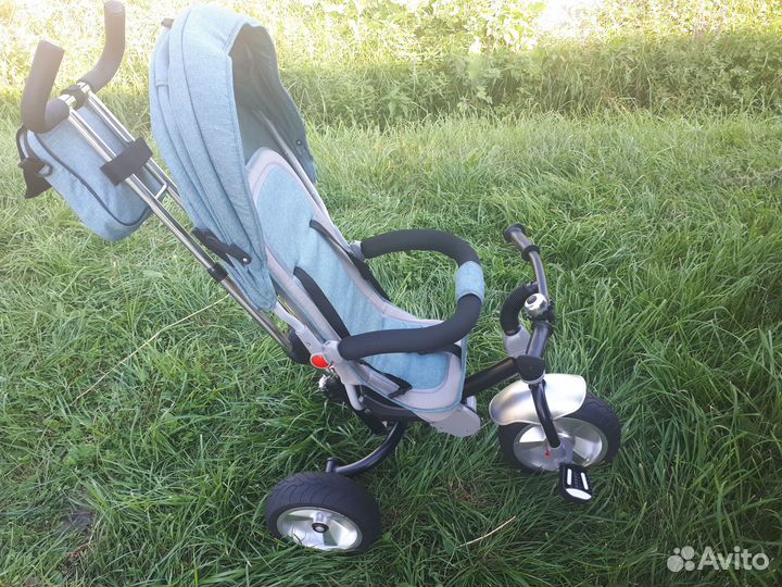 Трехколесный велосипед-коляска