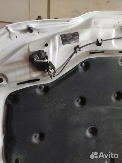 Капот бмв ф01