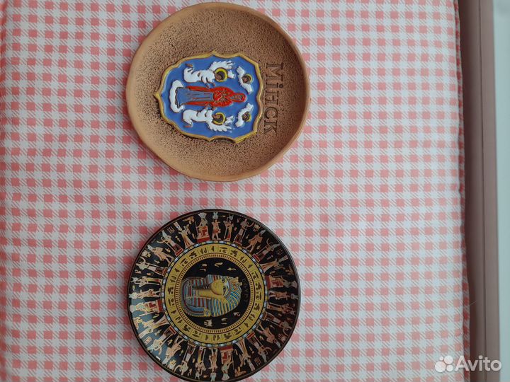 Сувенирные декоративные тарелки
