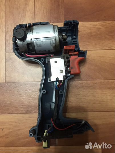 Шуруповерт bosch 14.4 v