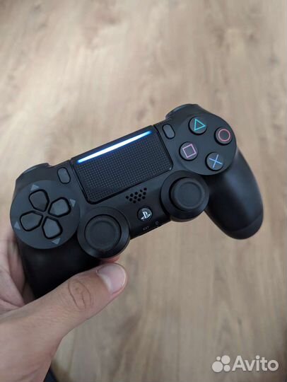 Геймпад Sony DualShock 4 v2 CUH-zct2e для PS4