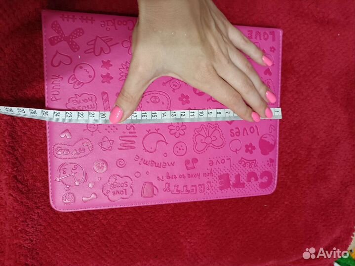 Чехол для iPad 2 и iPhone 4