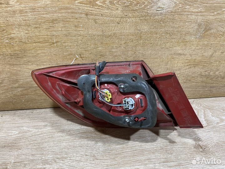 Фонарь задний правый Mazda 3 BK Арт 111513