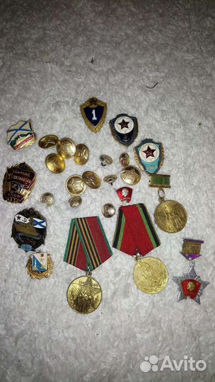 Значки, пуговицы, ордена