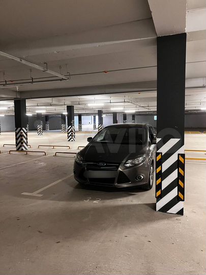 Машиноместо, 13 м²