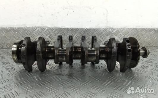 Коленвал дизельный mazda 6 1 (FBE09AS01)