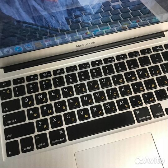 Apple MacBook Air 13 (2012)