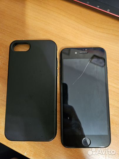 iPhone 7, 32 ГБ