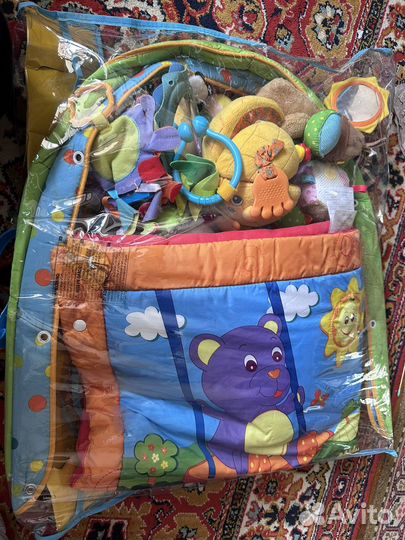 Развивающий коврик