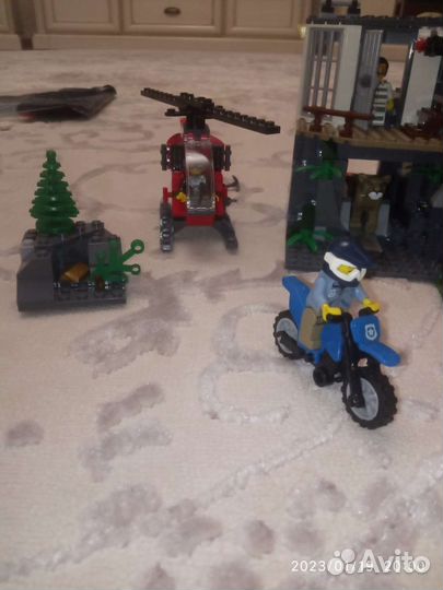 Лего Lego полицейский участок cities