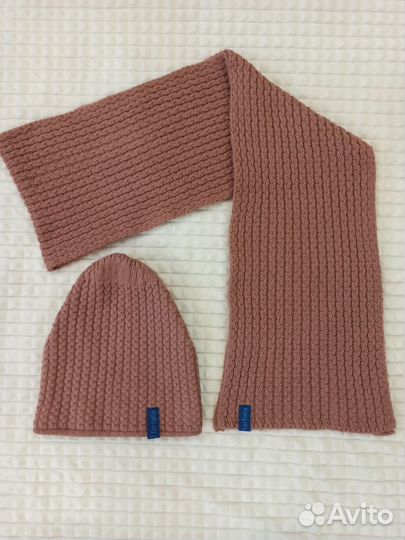Комплект шапка и шарф