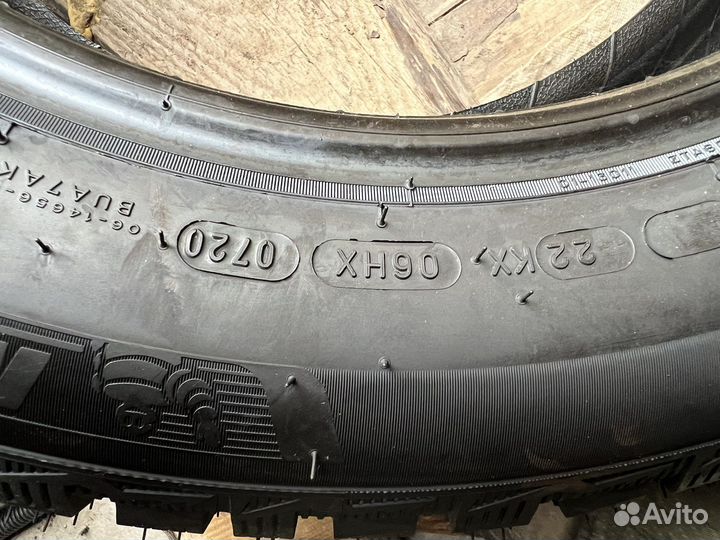 Michelin X-Ice North 4 215/60 R17 100T