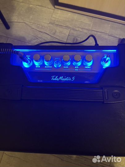 Ламповый комбик Hughes & Kettner Tubemeister 5