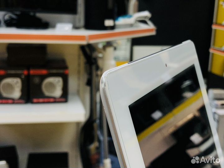 iPad 4 32Gb Wi-Fi / Cellular / Гарантия